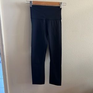Lulu Lemon Black Workout Pants size 0